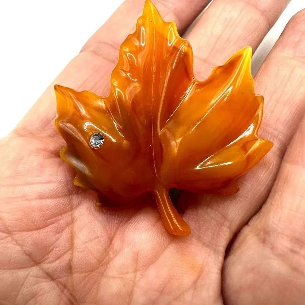 Avon vintage Dew Touch orange maple leaf brooch - Picture 2 of 7